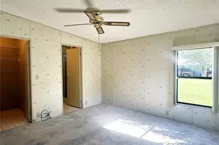 4550 Charter St, Zephyrhills, FL 33542 - Photo 15