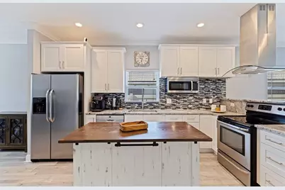 3110 15th Street N, Saint Petersburg, FL 33704 - Photo 11