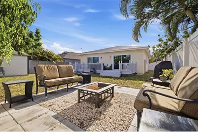 3110 15th Street N, Saint Petersburg, FL 33704 - Photo 5