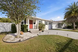3110 15th St N, Saint Petersburg, FL 33704 - Photo 7