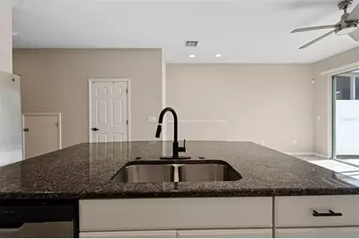7052 Summer Holly Place, Riverview, FL 33578 - Photo 33