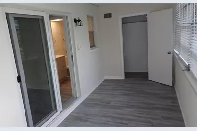 8100 Dr Martin Luther King Jr Street N #105, Saint Petersburg, FL 33702 - Photo 23