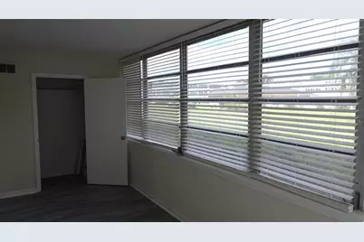 8100 Dr Martin Luther King Jr Street N #105, Saint Petersburg, FL 33702 - Photo 21