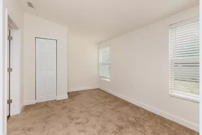2223 W Harbor Drive S, Saint Petersburg, FL 33705 - Photo 13