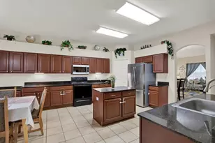 31405 Glendalough Way, Wesley Chapel, FL 33545 - Photo 13