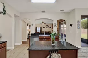 31405 Glendalough Way, Wesley Chapel, FL 33545 - Photo 15
