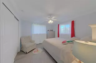 196 Overbrook Dr E, Largo, FL 33770 - Photo 25