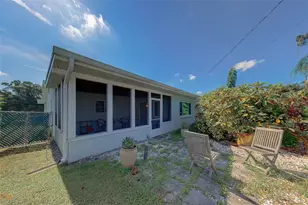 196 Overbrook Dr E, Largo, FL 33770 - Photo 39
