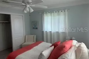 196 Overbrook Dr E, Largo, FL 33770 - Photo 9