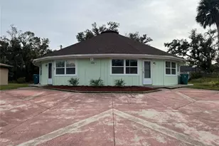 15539 Chamberlain Blvd, Port Charlotte, FL 33953 - Photo 1