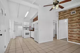7508 N Thatcher Ave, Tampa, FL 33614 - Photo 5