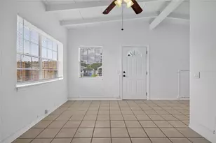 7508 N Thatcher Ave, Tampa, FL 33614 - Photo 7