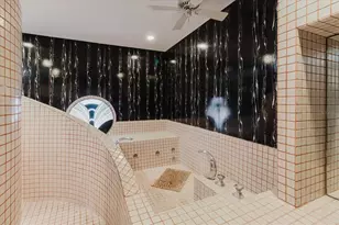 4404 Old Orchard Dr, Tampa, FL 33618 - Photo 53