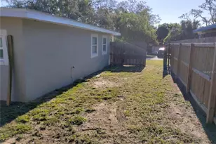7039 E Lenox Dr E, New Port Richey, FL 34653 - Photo 21