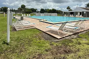 10009 Regal Woods Ln, Tampa, FL 33624 - Photo 35