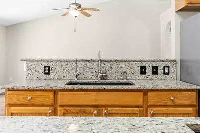352 Clearfield Avenue, Spring Hill, FL 34606 - Photo 19