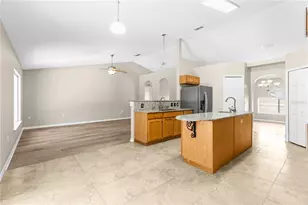 352 Clearfield Ave, Spring Hill, FL 34606 - Photo 9