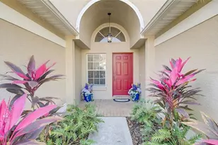 3137 Castle Rock Cir, Land O Lakes, FL 34639 - Photo 3