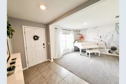 36851 Goffaux Loop, Zephyrhills, FL 33541 - Photo 3