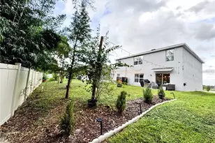 36851 Goffaux Loop, Zephyrhills, FL 33541 - Photo 21