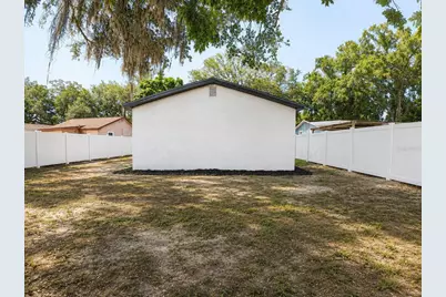 9212 N Brooks Street, Tampa, FL 33612 - Photo 23
