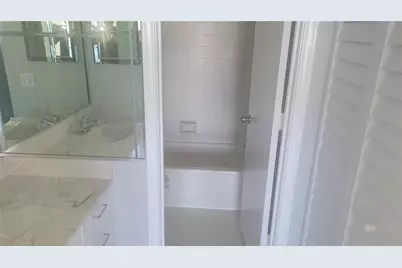 6322 Palma Del Mar Boulevard S #106, Saint Petersburg, FL 33715 - Photo 23