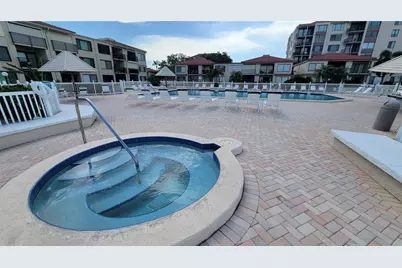 6322 Palma Del Mar Boulevard S #106, Saint Petersburg, FL 33715 - Photo 5