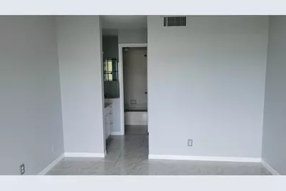 6322 Palma Del Mar Boulevard S #106, Saint Petersburg, FL 33715 - Photo 21