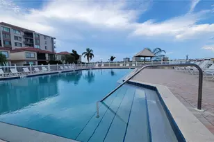 6322 Palma Del Mar Blvd S, Saint Petersburg, FL 33715 - Photo 15