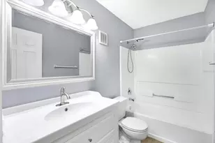 107 47th Ave N, Saint Petersburg, FL 33703 - Photo 15