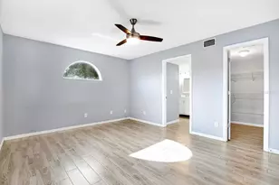 107 47th Ave N, Saint Petersburg, FL 33703 - Photo 11