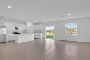2215 Red Crossbill Dr, Wimauma, FL 33598 - Photo 5