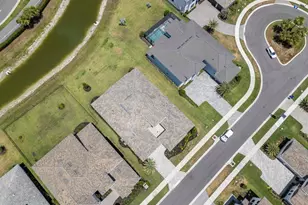 2639 Yacht Pl, Wesley Chapel, FL 33543 - Photo 3