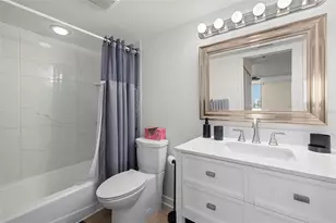 9525 Blind Pass Rd, Saint Pete Beach, FL 33706 - Photo 15