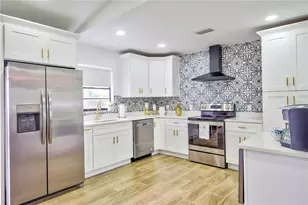 198 Tulsa Ave, Spring Hill, FL 34606 - Photo 5