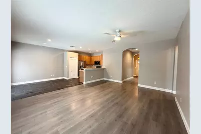 804 Coade Stone Drive, Seffner, FL 33584 - Photo 3