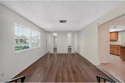 6999 16th Avenue N, Saint Petersburg, FL 33710 - Photo 7