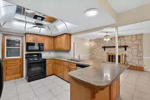 6999 16th Ave N, Saint Petersburg, FL 33710 - Photo 39