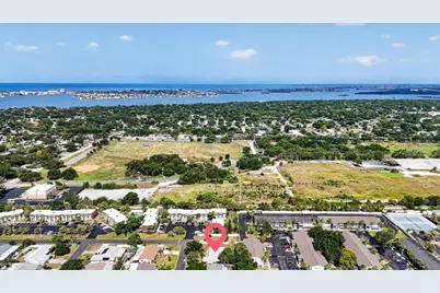 6999 16th Avenue N, Saint Petersburg, FL 33710 - Photo 3