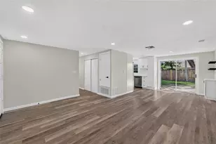 522 Highview Cir N, Brandon, FL 33510 - Photo 23