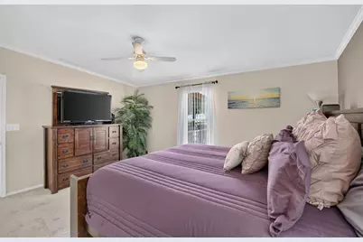 38310 Pear Court, Zephyrhills, FL 33542 - Photo 11