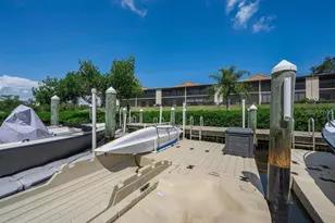 1673 Seascape Cir, Tarpon Springs, FL 34689 - Photo 51