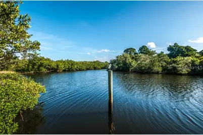 1673 Seascape Circle #102, Tarpon Springs, FL 34689 - Photo 5