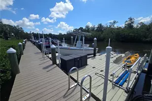 1673 Seascape Cir, Tarpon Springs, FL 34689 - Photo 3