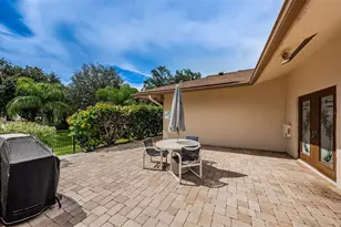 1673 Seascape Cir, Tarpon Springs, FL 34689 - Photo 69