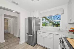 1673 Seascape Cir, Tarpon Springs, FL 34689 - Photo 23