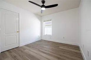 1914 Samantha Ln, Valrico, FL 33594 - Photo 45