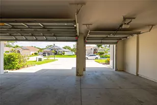 1914 Samantha Ln, Valrico, FL 33594 - Photo 17