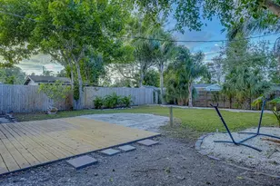 5135 Newton Ave S, Gulfport, FL 33707 - Photo 21