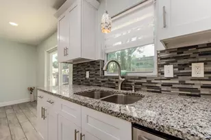 1005 N Highland Ave, Clearwater, FL 33755 - Photo 9